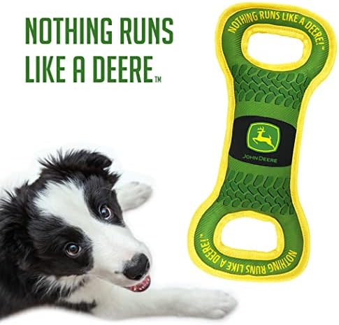 Pets First John Deere Dog Squeak TUG Toy Твърда найлонова отломки играчка за кучета и котки. Здрава здрава играчка за