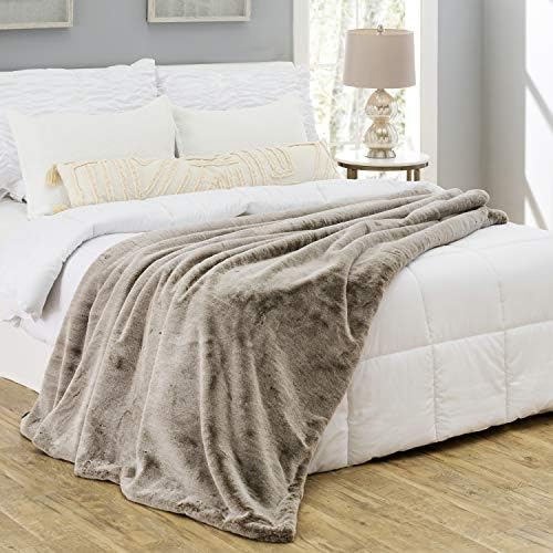 Висококачественото двустранно одеяло от изкуствена кожа - Голям: 50x60 см, Кафяво-кафяво Койот - Плюшено Кадифена