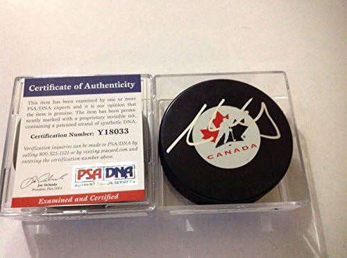 Аарон Экблад подписа хокей шайба на националния отбор на Канада PSA DNA COA С автограф Пантърс a - за Миене на НХЛ с автограф