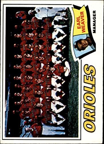 1977 списък на екипа Topps 546 Orioles Ърл Уивър Балтимор Ориълс (Бейзболна картичка) VG/БИВШ Ориълс