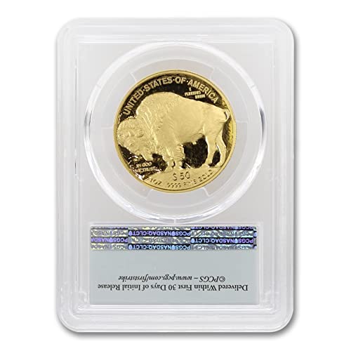 2007 W 1 унция златна монета американски проба Buffalo PR-70 с дълбока камеей (етикет с флага на първи удар) 24-КАРАТОВО