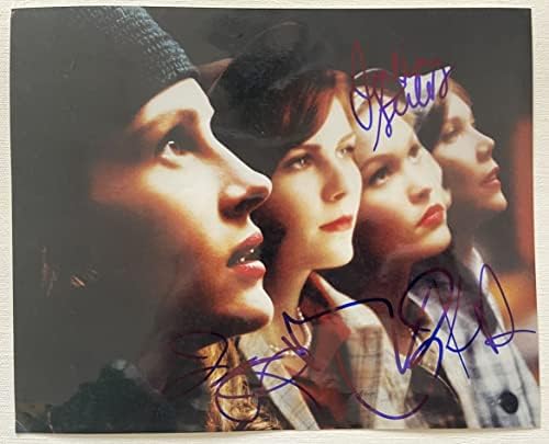 Джулия Робъртс, Кирстен Дънст, Джулия Стилове, Маги Джиленхол подписаха снимка Усмивката на Мона Лиза с автограф на глянце