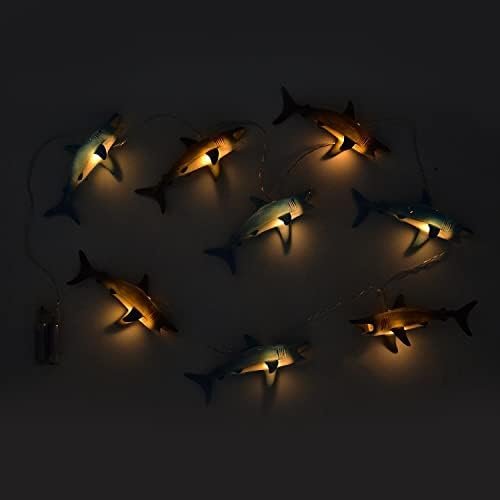 Венец Two's Company Shark Light Up в кутия за Подарък включва 8 Акули