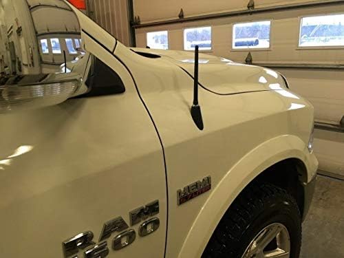 Антенная мачта за Dodge RAM (2009-2021) - Черна 6,5-инчов Тежкотоварни Антенная мачтата премиум-клас за товарни автомобили