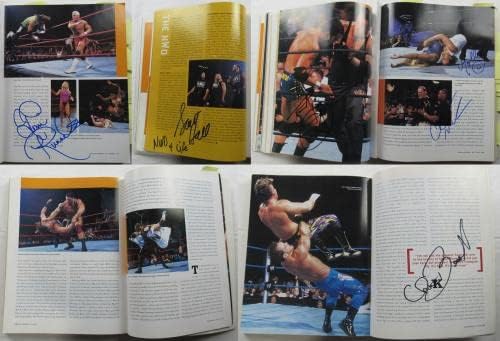 Триш Стратъс Крис Беноа Ej +77 Подписан Годишник на WWE /WWF JSA XX72351 - Борцовские картички с автограф