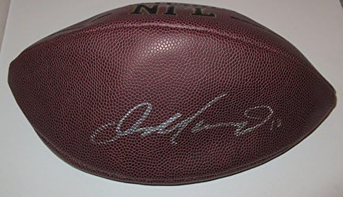 Дан Марино с автограф на Уилсън Футбол NFL с ДОКАЗАТЕЛСТВО, Фотография Дан, подписывающего договор с нас, Маями