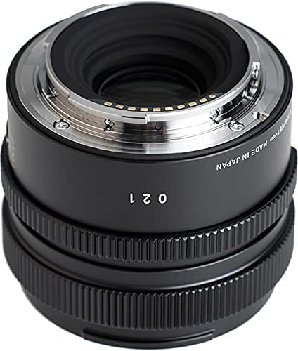 Модерен обектив Sigma 24mm f/3.5 DG DN за Sony E - Essential В комплекта са включени: сенник за обектив-лале, UV филтър, дръжка