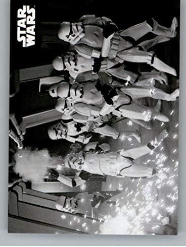 2020 Topps Star Wars the Return of the Джедаите Черно-бял #97 Защита на атака самолети (Stormtroopers) Официалната търговска картичка неспортивного стандартен размер в в (NM или по-добър) със