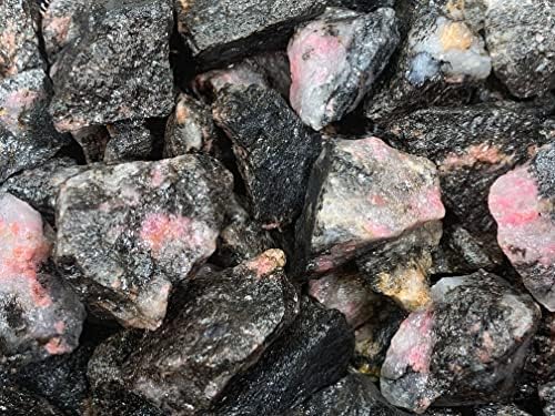 Хипнотични скъпоценни камъни Материали: 18 паунда на Необработени камъни родонита от Мадагаскар - Голям, Среден размер от
