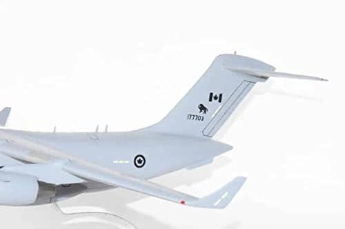 Ескадра Nostalgia LLC Кралските канадски военновъздушни сили, Модел на C-17